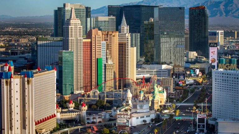 Cheap Hotels on The Strip (Under $50/night)